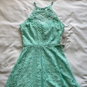 🌻Tiffany Blue Lace Halter Dress